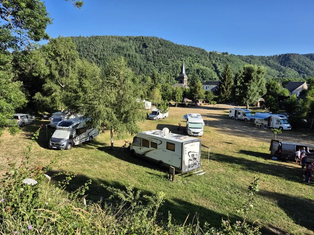 Aire naturelle de camping de la Plantade - photo 1