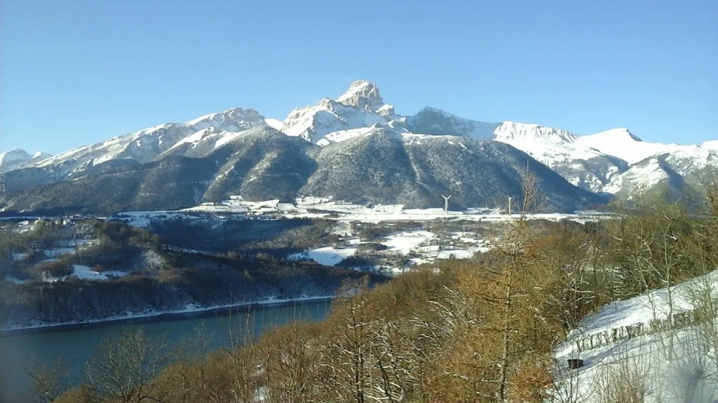 Les Aires - photo 2