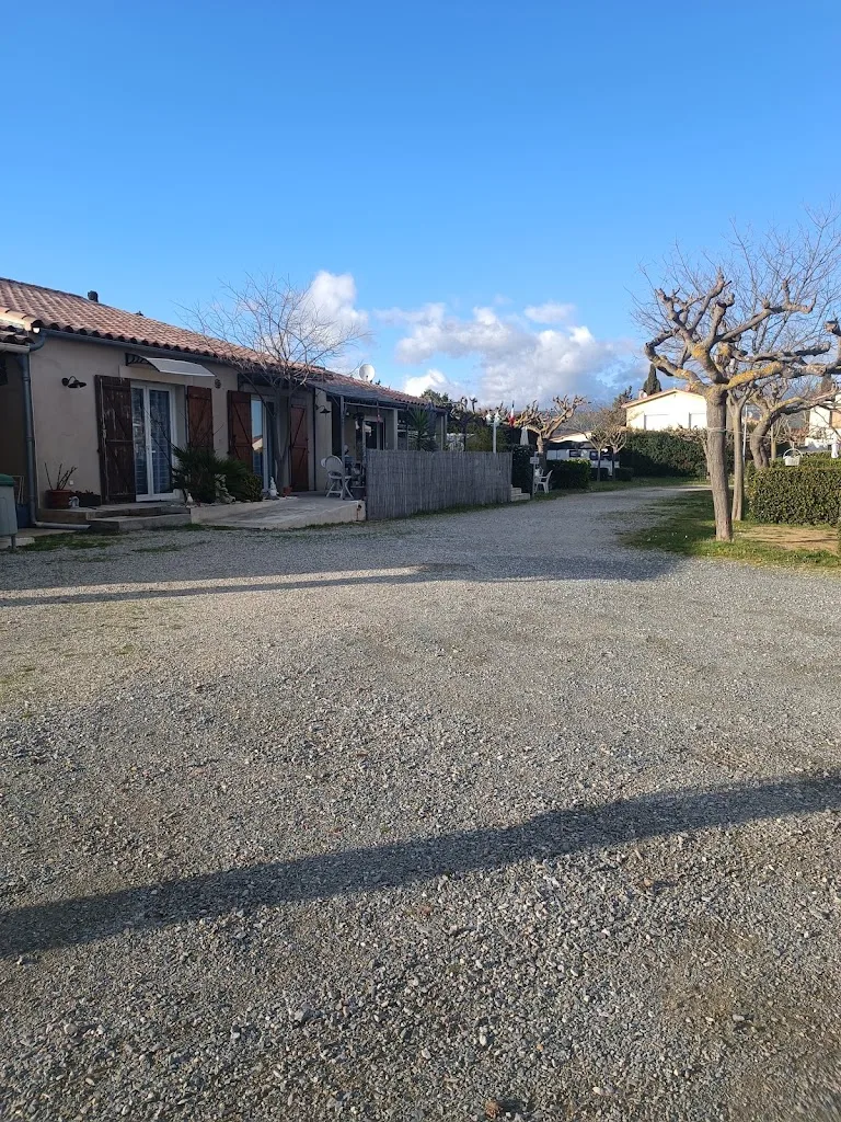 Camping municipal Pépieux - photo 1