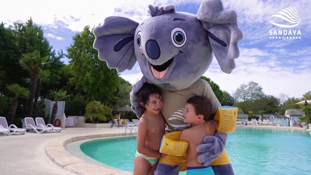 Camping Sandaya Séquoia Parc - Charente-Maritime - 5 étoiles - photo 2