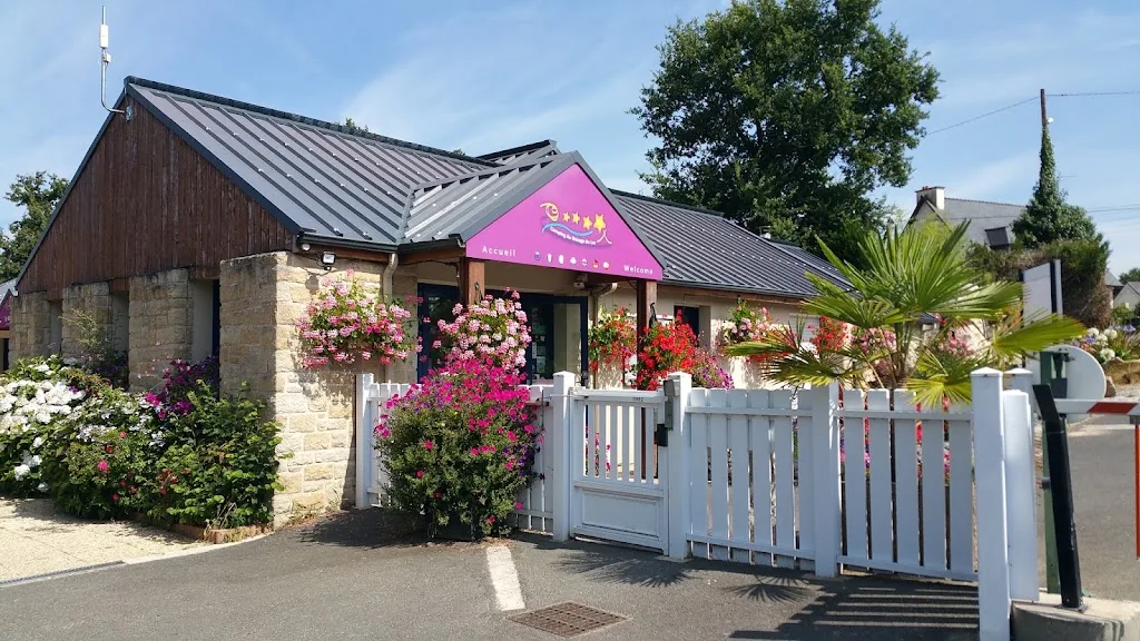 Camping Au Bocage du Lac 4 étoiles - Bretagne - photo 2