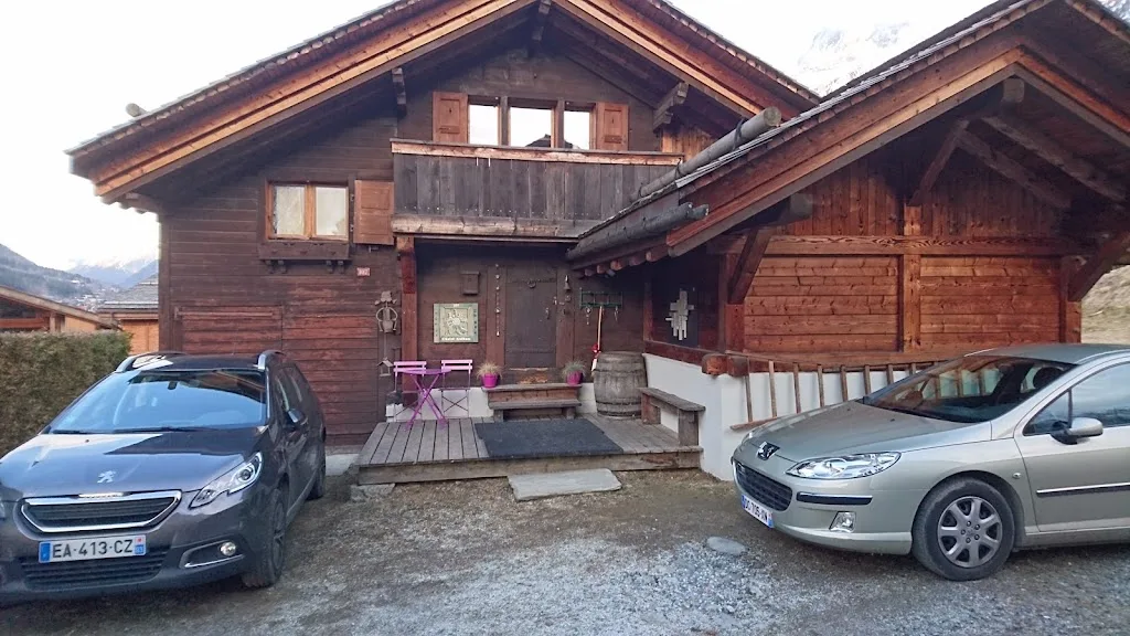 Chalet Latham - photo 1