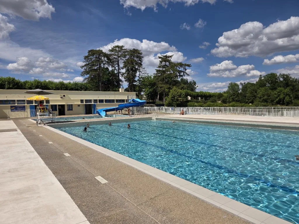Camping Municipal de Bourbon-l'Archambault - photo 1