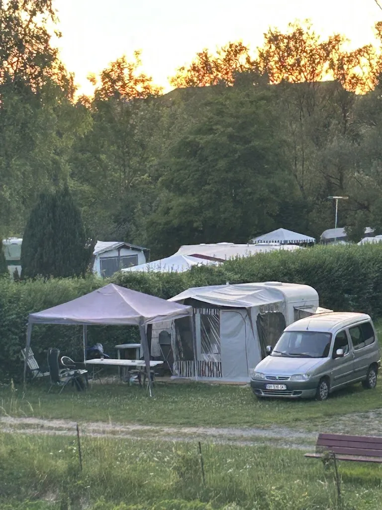 Camping municipal de Grandpré - photo 3