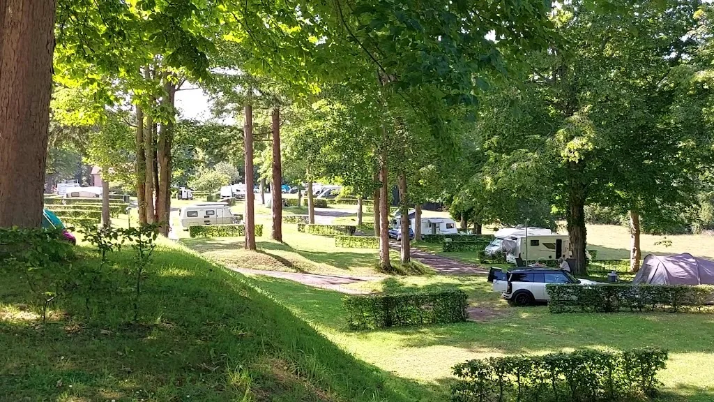 Camping Municipal Parc du Château ** - photo 1