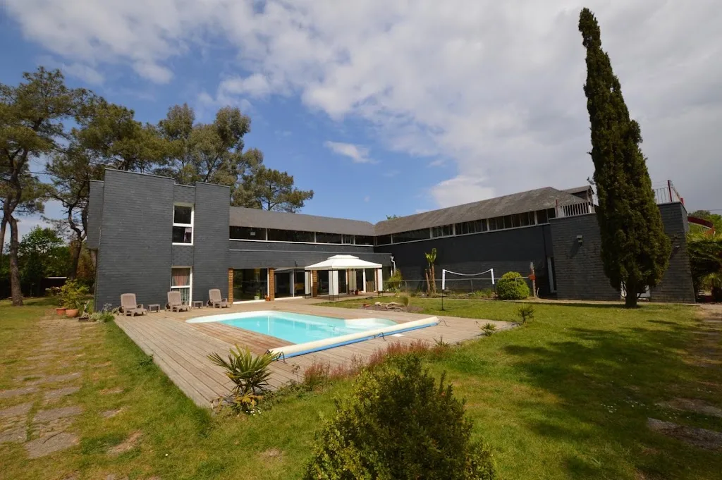 Camping du Port ( 1 étoile ) - photo 3