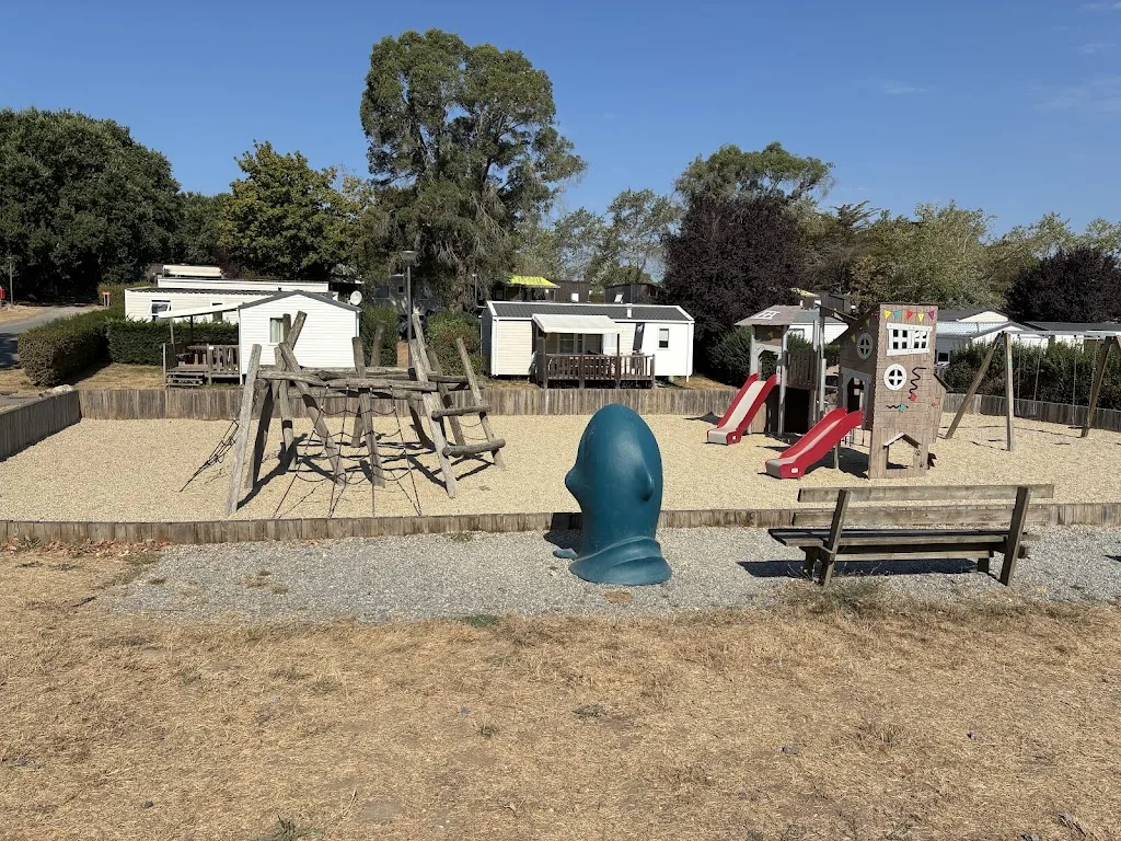 Camping Eden Villages Domaine de Bréhadour - photo 2