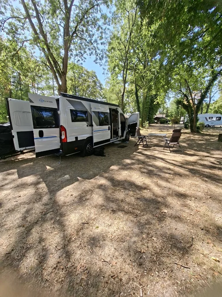 Camping de l'île Cherlieu - photo 1