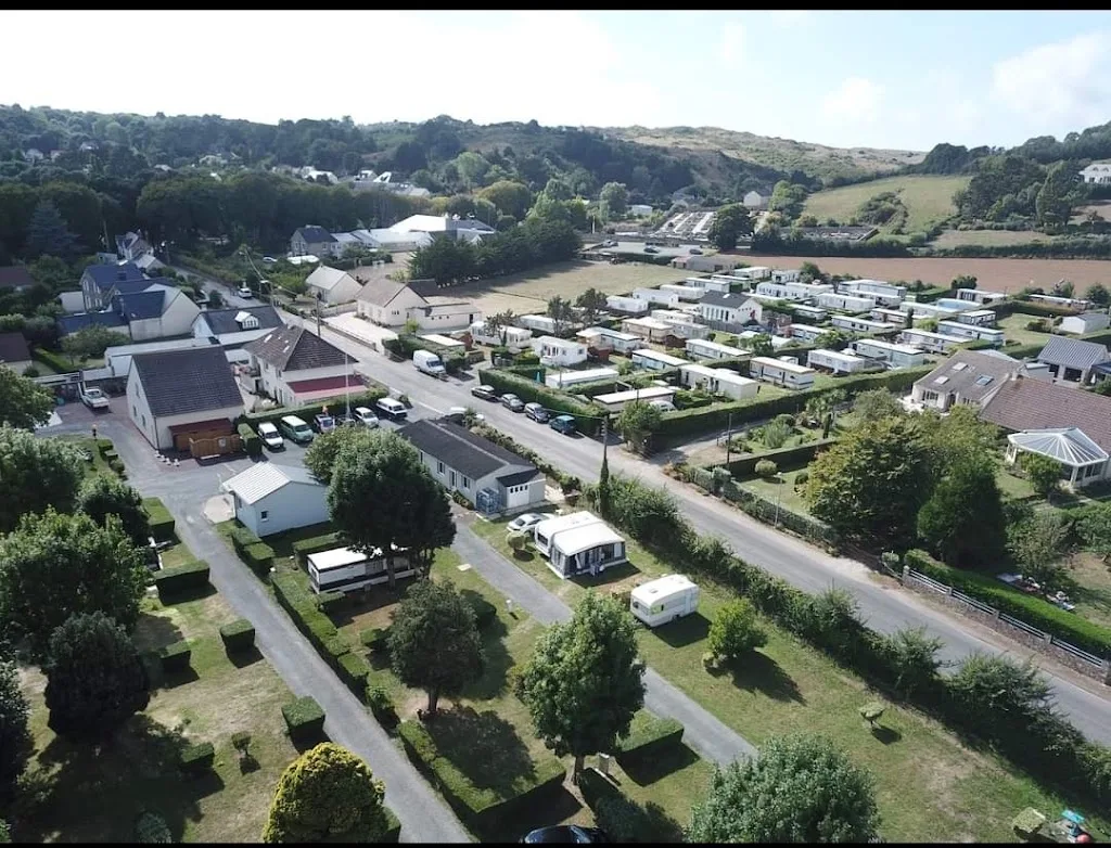 CAMPING DU BOCAGE À CARTERET - photo 3