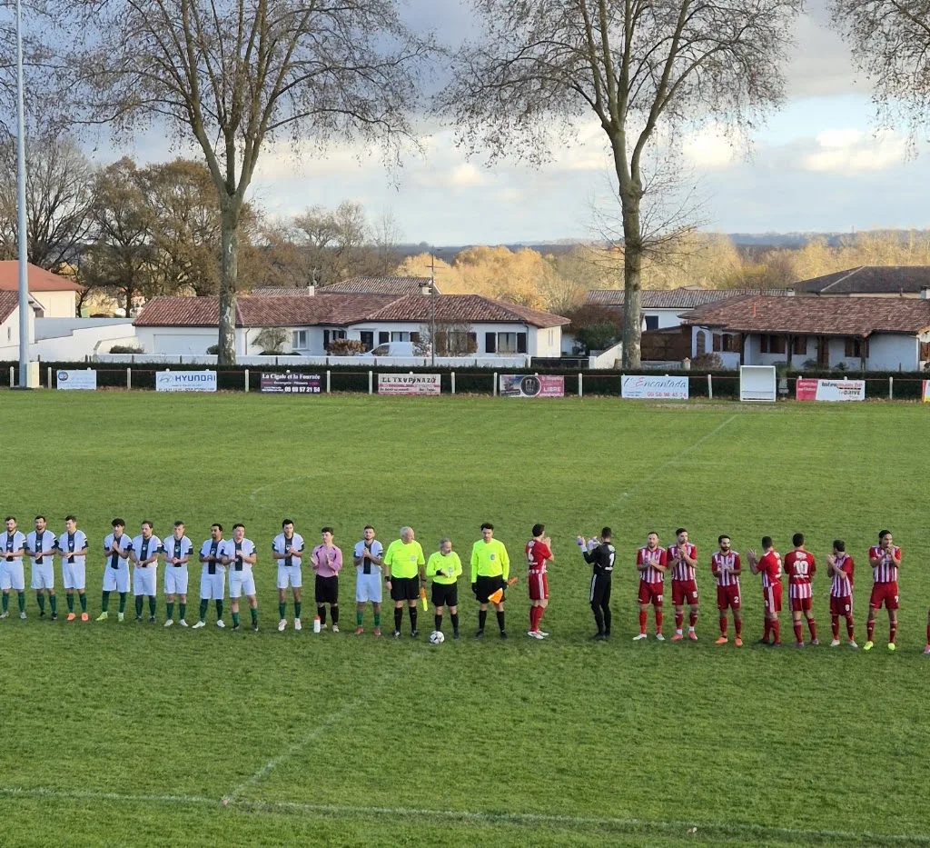Stade de Hillette - photo 3
