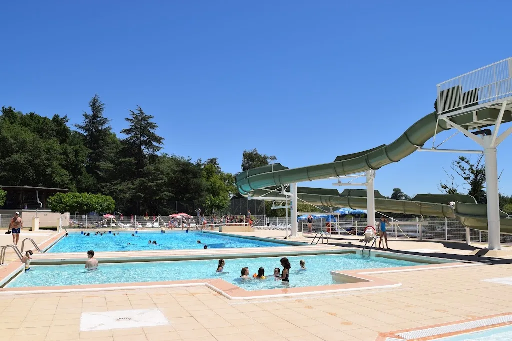 Camping Municipal et Village vacances du lac - photo 1