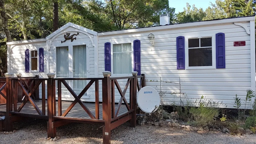 Camping Le relais de la Bresque - photo 1