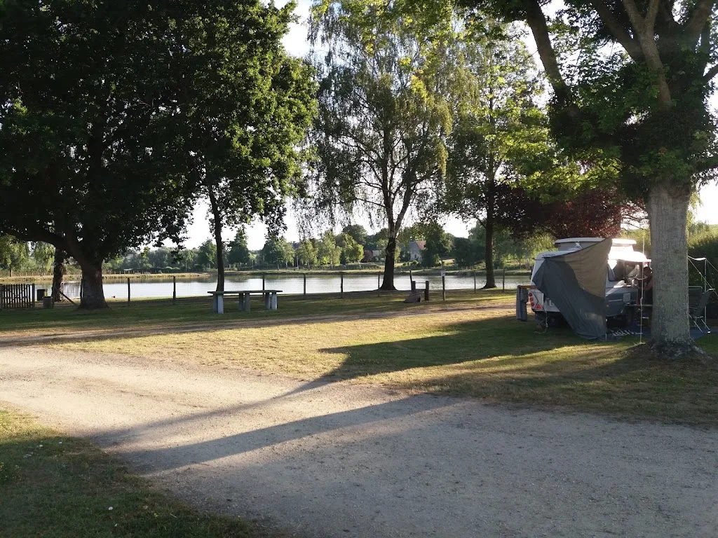 Camping Fort des Salles à Mayet - photo 2