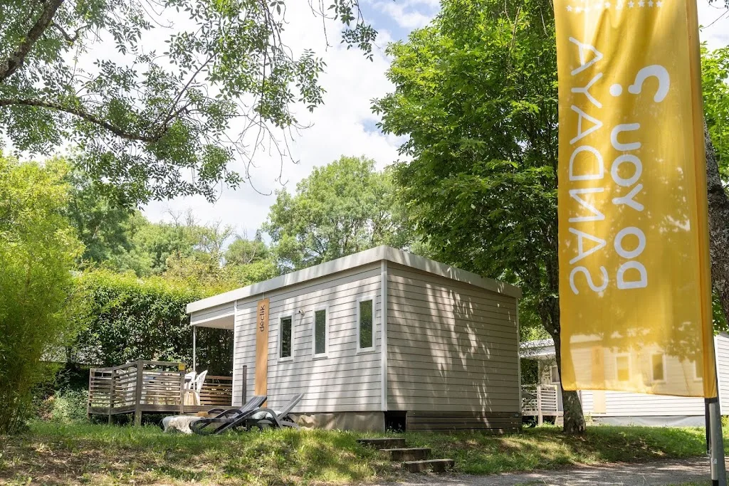 Camping Les Jardins de Privas Sandaya - Ardèche - 4 étoiles - photo 1