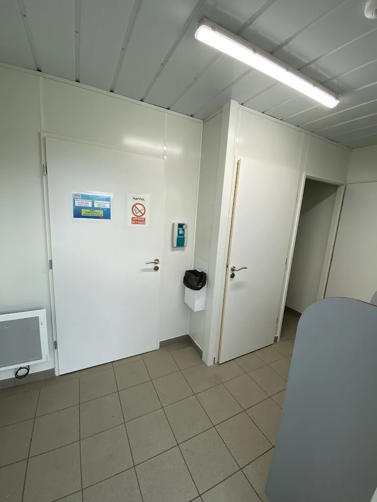 WoMo Stellplatz mit Entsorgungsstation (kostenlos) - photo 3