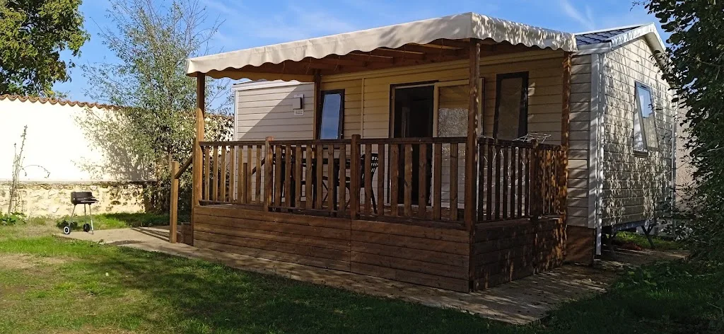 SARL gîtes et camping des acacias - photo 1