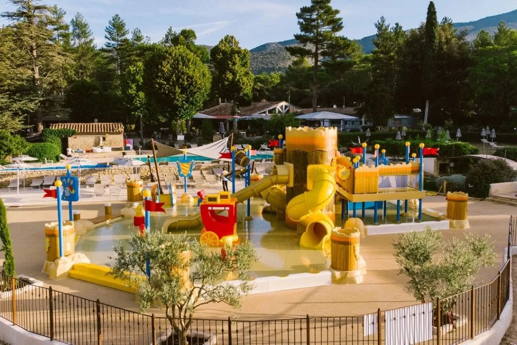 Camping Naturiste - Bélézy - photo 2