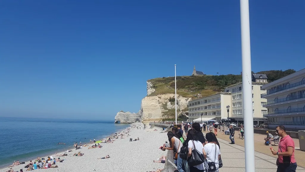 Ecole Primaire d'Etretat - photo 1