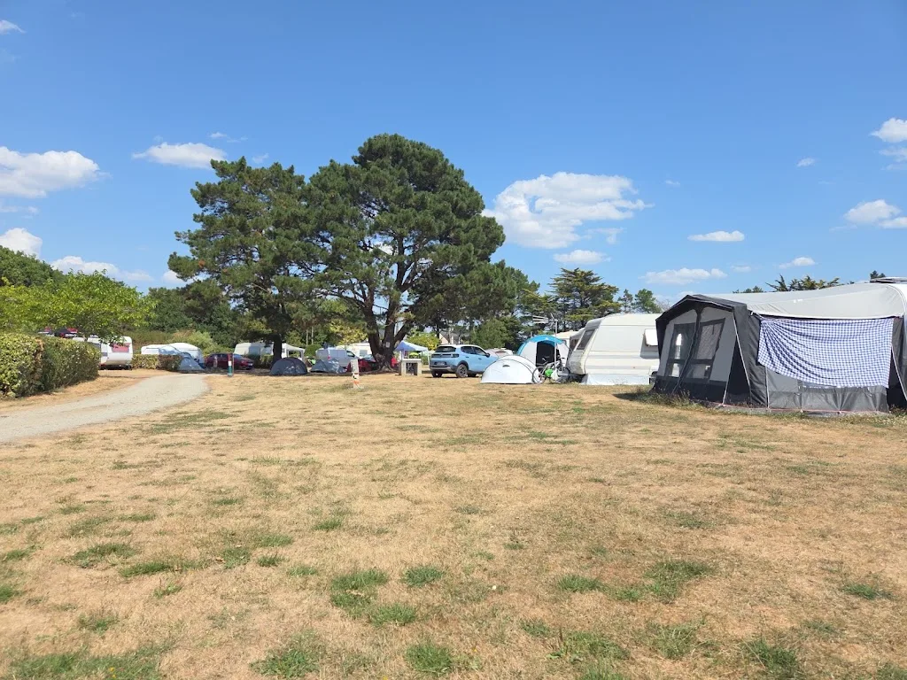 Camping municipal du Roch Vétür - photo 1