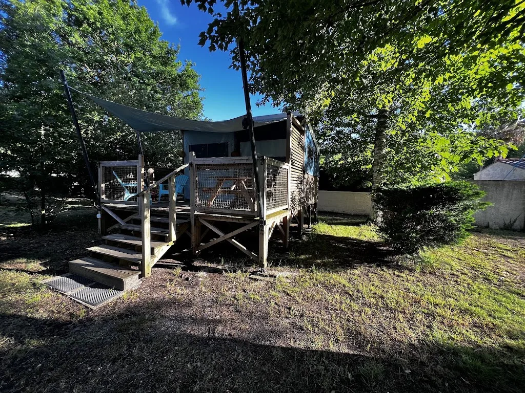 Camping LES BRUYERES - photo 1