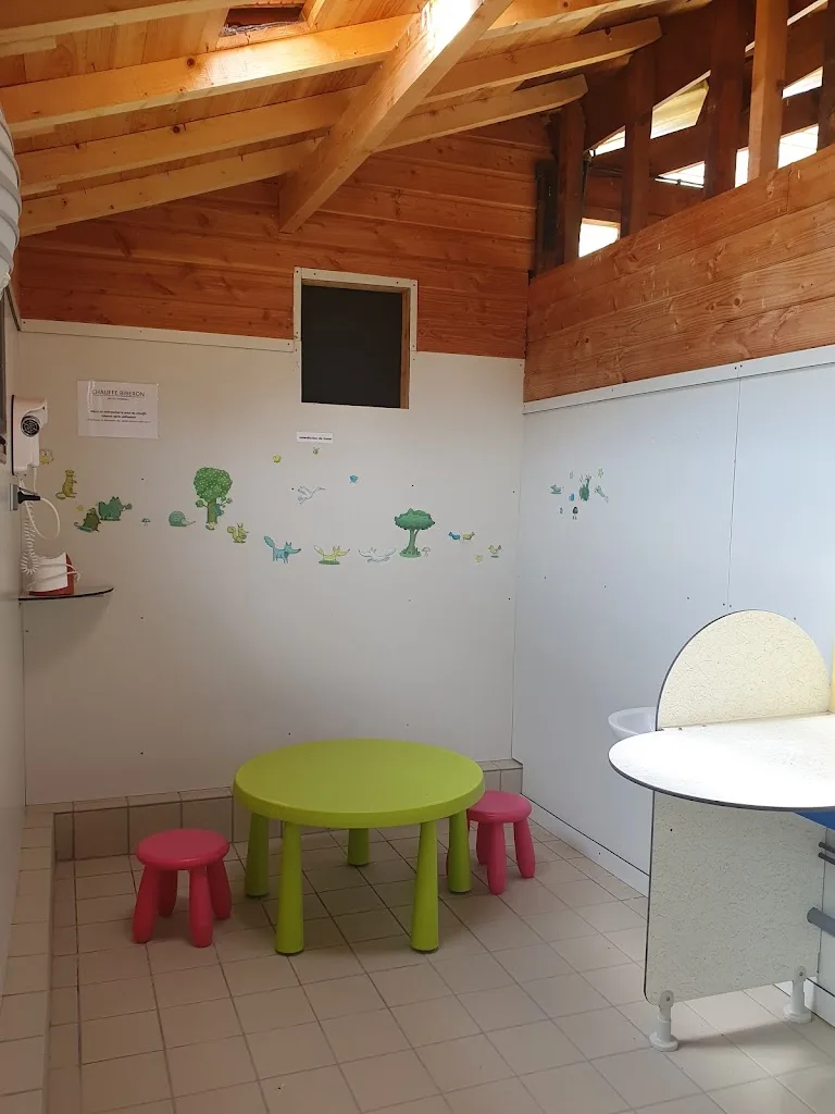 Camping Les Sous Bois du Lac de Naussac lozere - photo 2