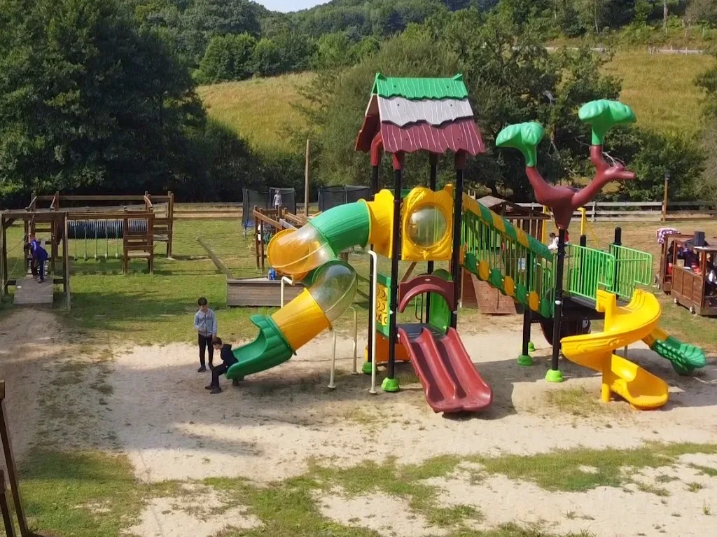 Camping Les Trois Sources Maeva Escapades - photo 3