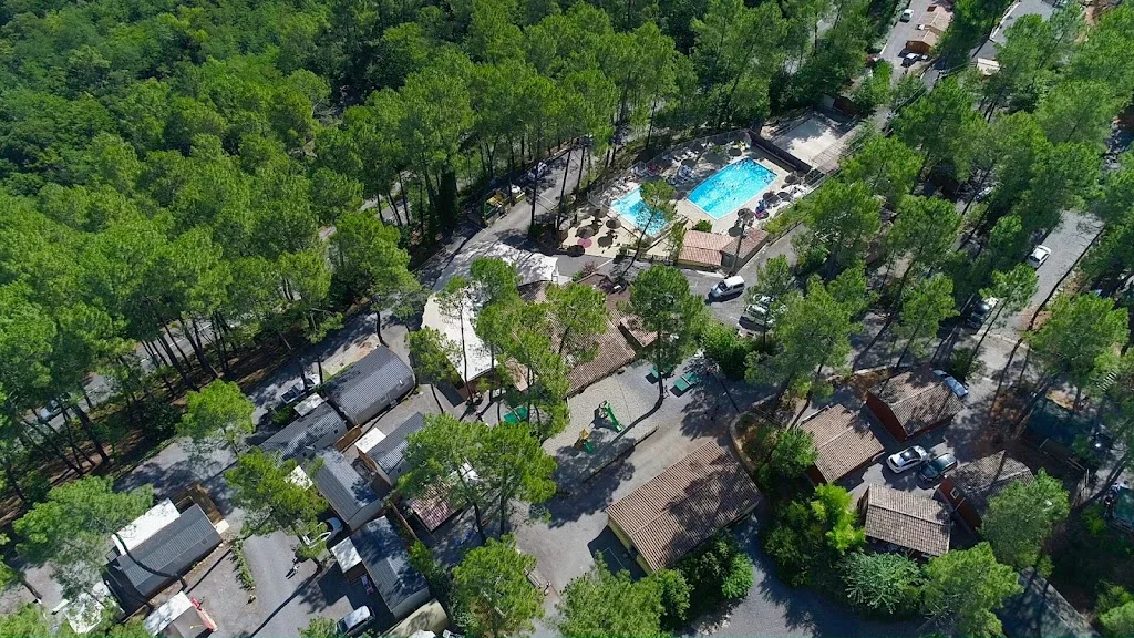 Camping Paradis Bois Simonet - photo 2