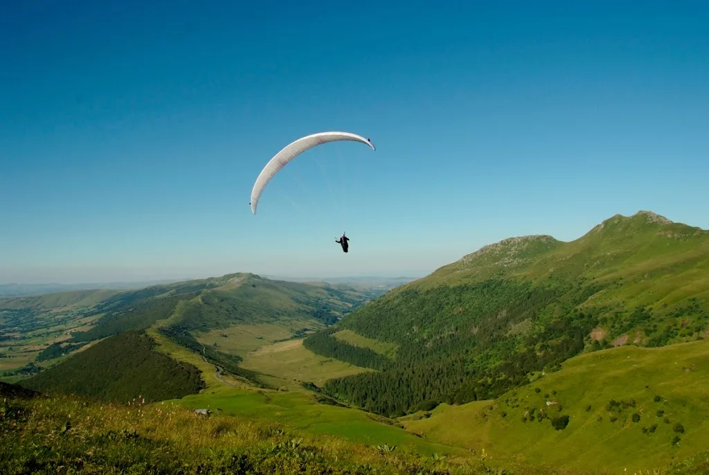 Camping Les Saules du Lac Chambon - photo 1
