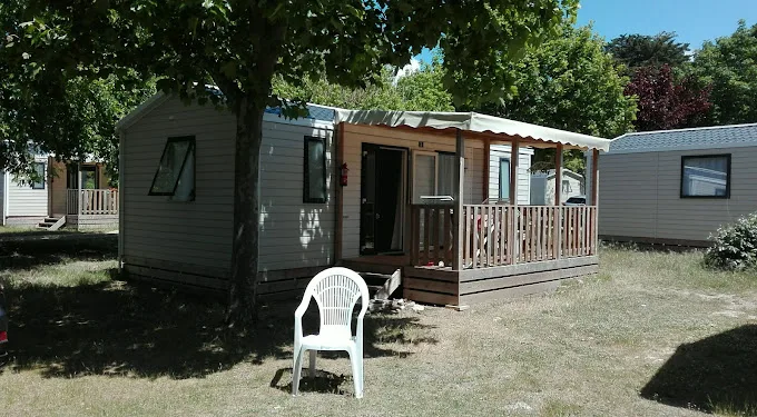 Camping Antioche · APV · Le Bois Plage en Ré · Ile de Ré - photo 3