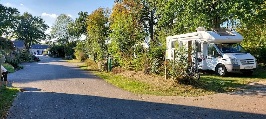 Camping municipal de l'Étang - photo 2