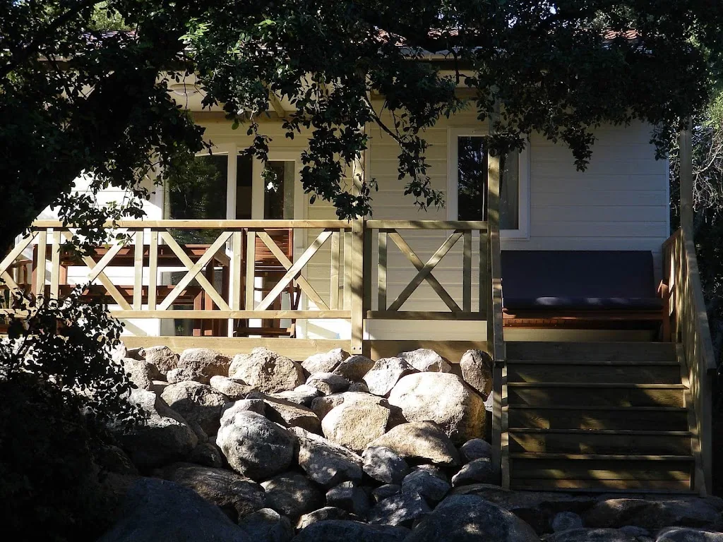 Domaine de La Testa, entre mer et montagne : bungalow, mobile-home, chalet - Corse du Sud - photo 1