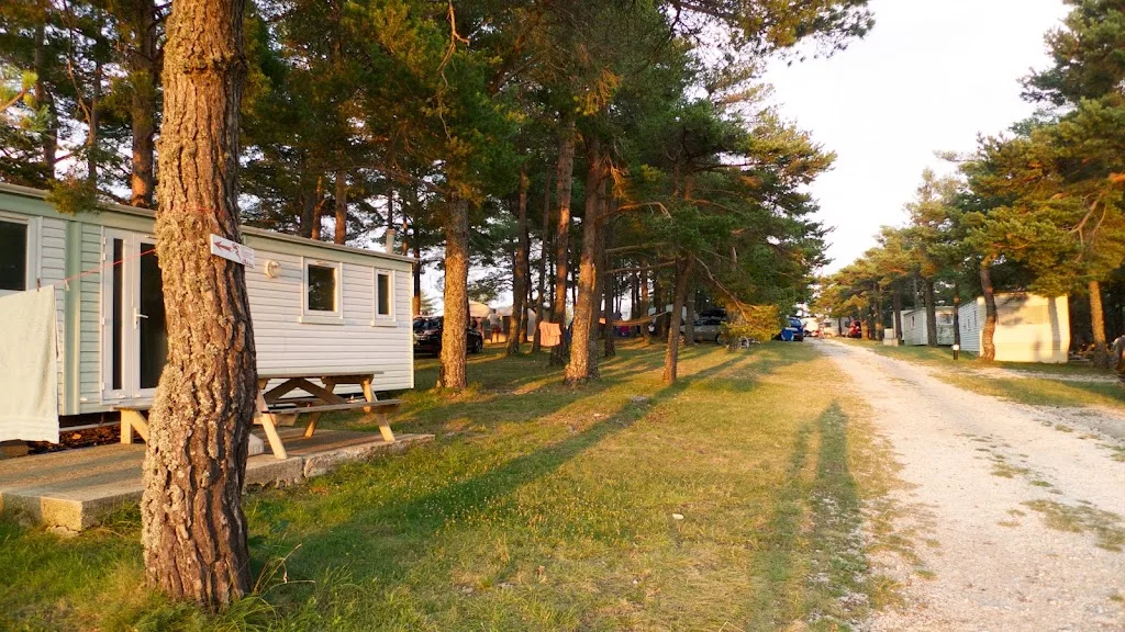 Camping Les Sirènes - photo 1
