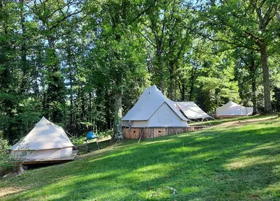 Camping Montard