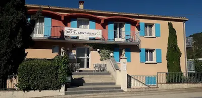 Les Eaux Chaudes | Camping Alpes de Haute-Provence