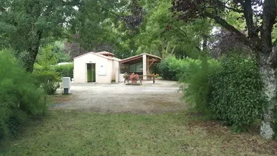 Camping Municipal Le Vieux Chene