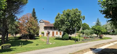 Camping du stade à Simorre