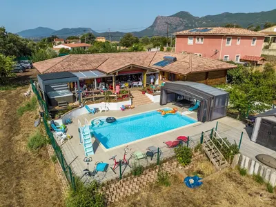 Camping Les Eaux Vives