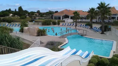 Camping Ile D'Oléron - Le Dauphin